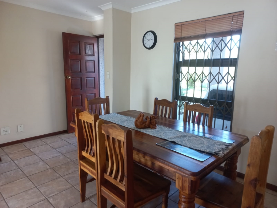 3 Bedroom Property for Sale in Vredekloof Western Cape